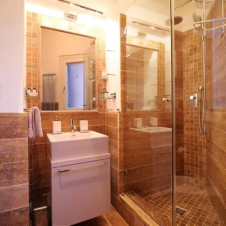 Charm & Design In Gourmet District アパート ローマ