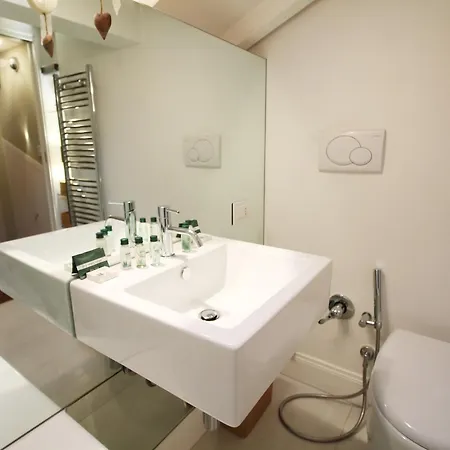 Apartment Gonfalone Charming Retreat *